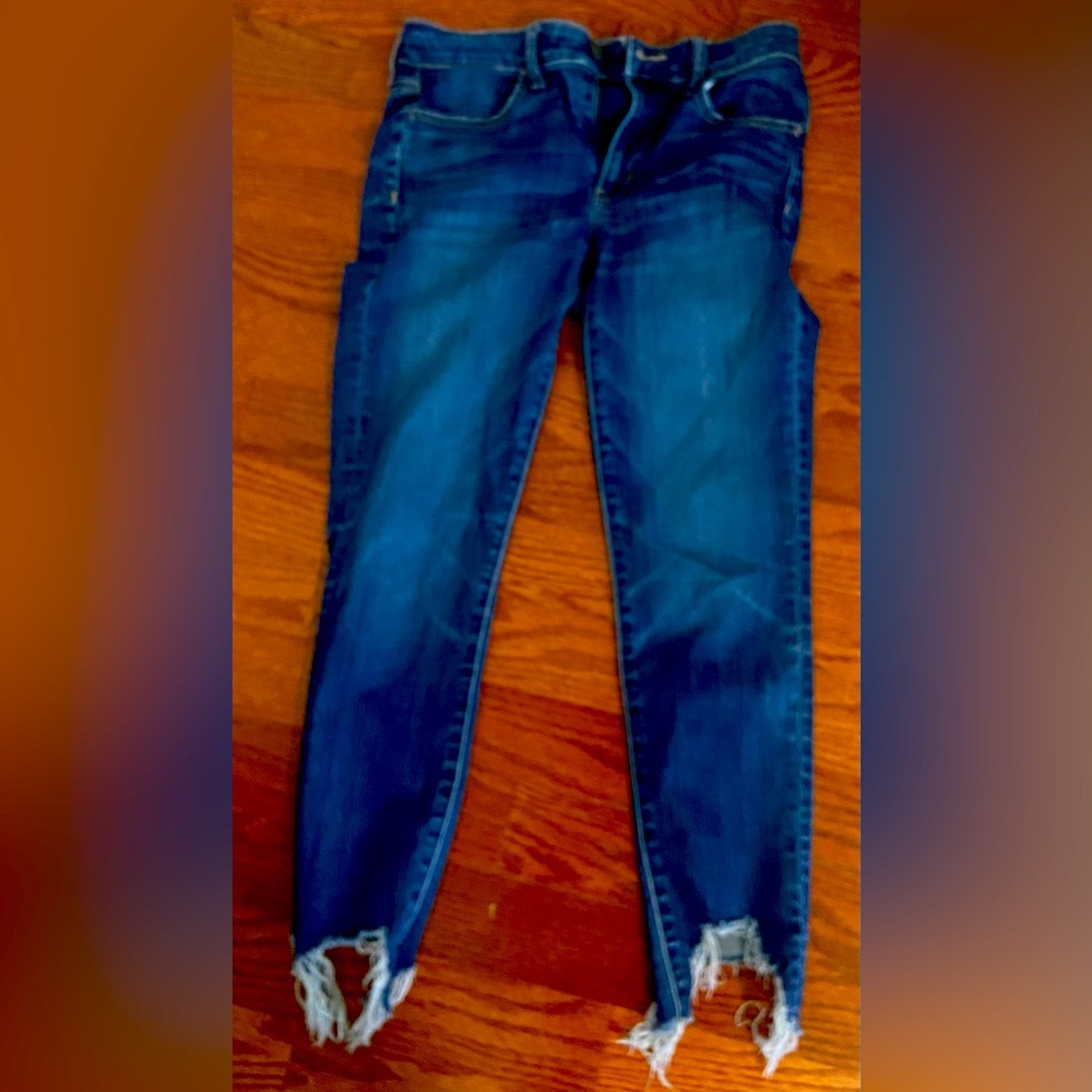 American eagle jeans high rise jetting crop size 6 distressed